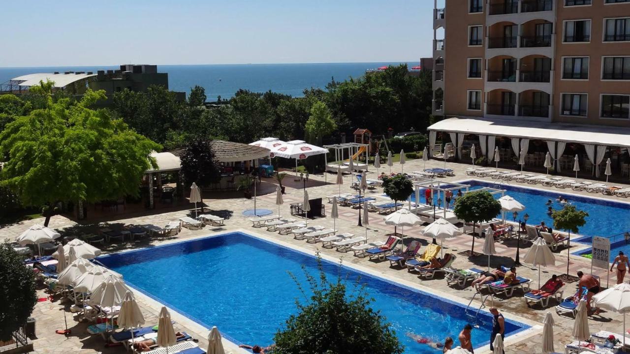 Bendita Mare Family Apartments غولدن ساندز المظهر الخارجي الصورة