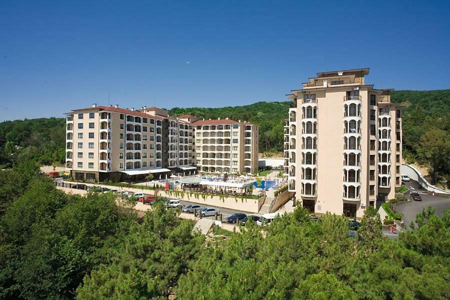 Bendita Mare Family Apartments غولدن ساندز المظهر الخارجي الصورة